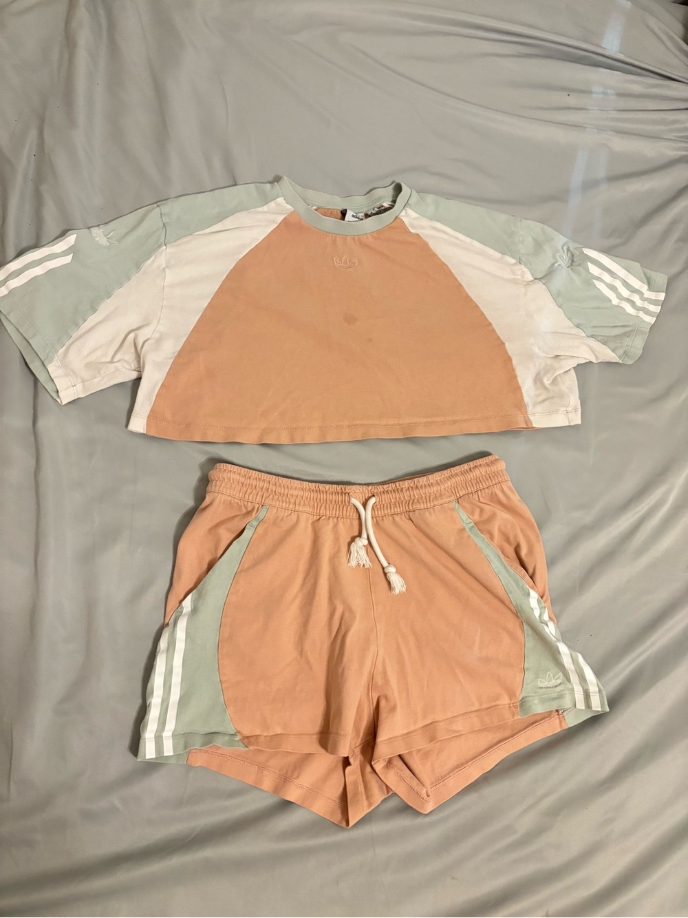 Adidas Originals Colorblock Crop Top & Shorts Set Peach Green Size Small